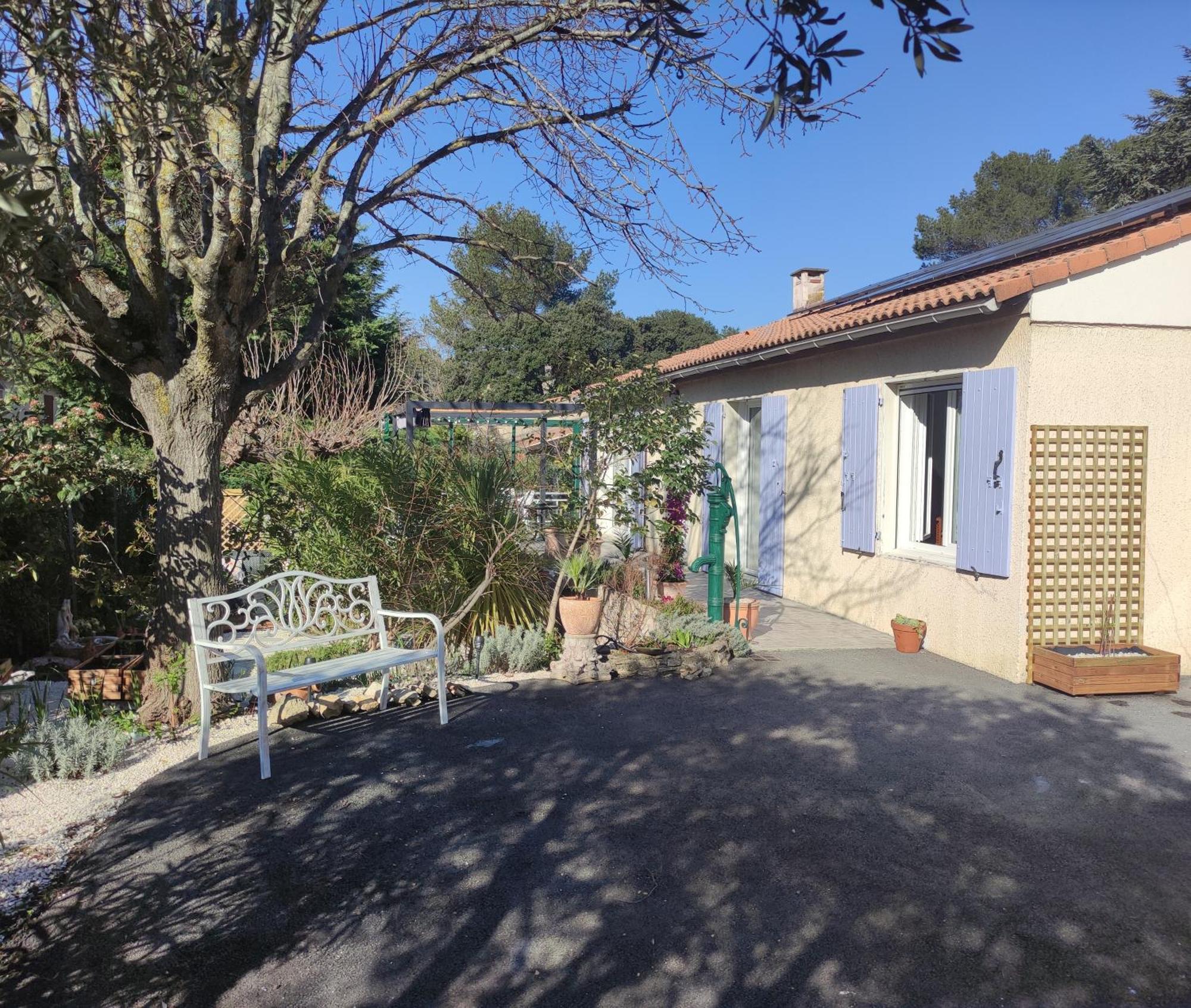 Le Jardin Des Rocailles - Villa 4 Chambres Climatisee Avec Piscine A Deux Pas D'Avignon Villeneuve-les-Avignon Exterior photo
